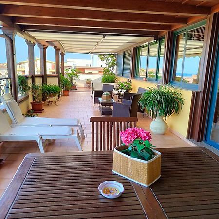 "Appartamento Del Mare Gliaca" Con Vista Isole Eolie,Ampia Terrazza,Wifi E Parcheggio Privato Gratuito Piraino Eksteriør bilde