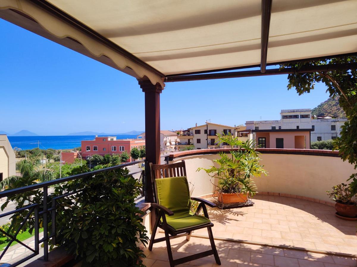 "Appartamento Del Mare Gliaca" Con Vista Isole Eolie,Ampia Terrazza,Wifi E Parcheggio Privato Gratuito Piraino Eksteriør bilde