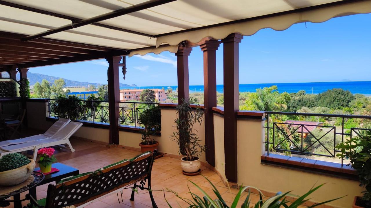 "Appartamento Del Mare Gliaca" Con Vista Isole Eolie,Ampia Terrazza,Wifi E Parcheggio Privato Gratuito Piraino Eksteriør bilde