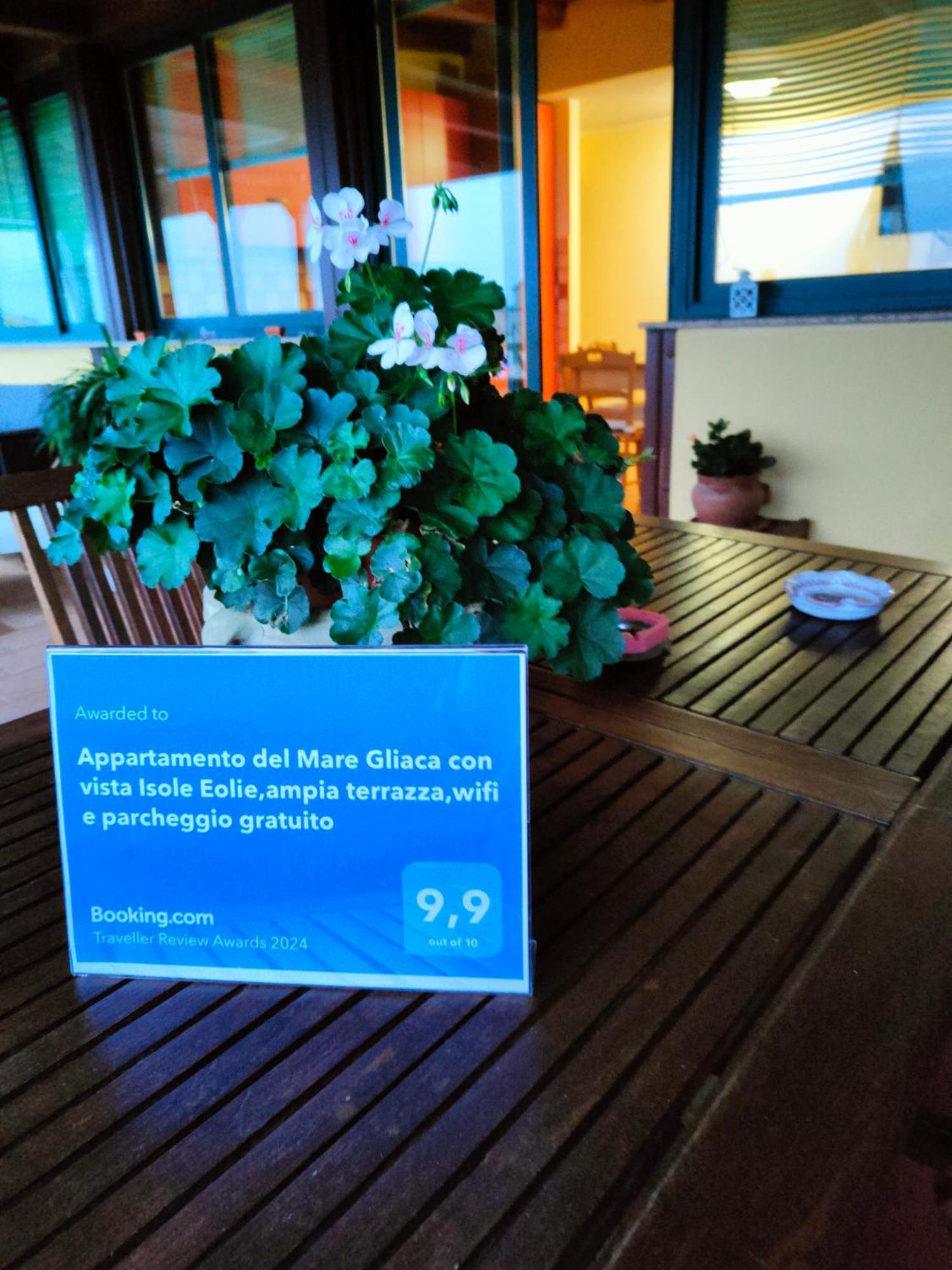 "Appartamento Del Mare Gliaca" Con Vista Isole Eolie,Ampia Terrazza,Wifi E Parcheggio Privato Gratuito Piraino Eksteriør bilde