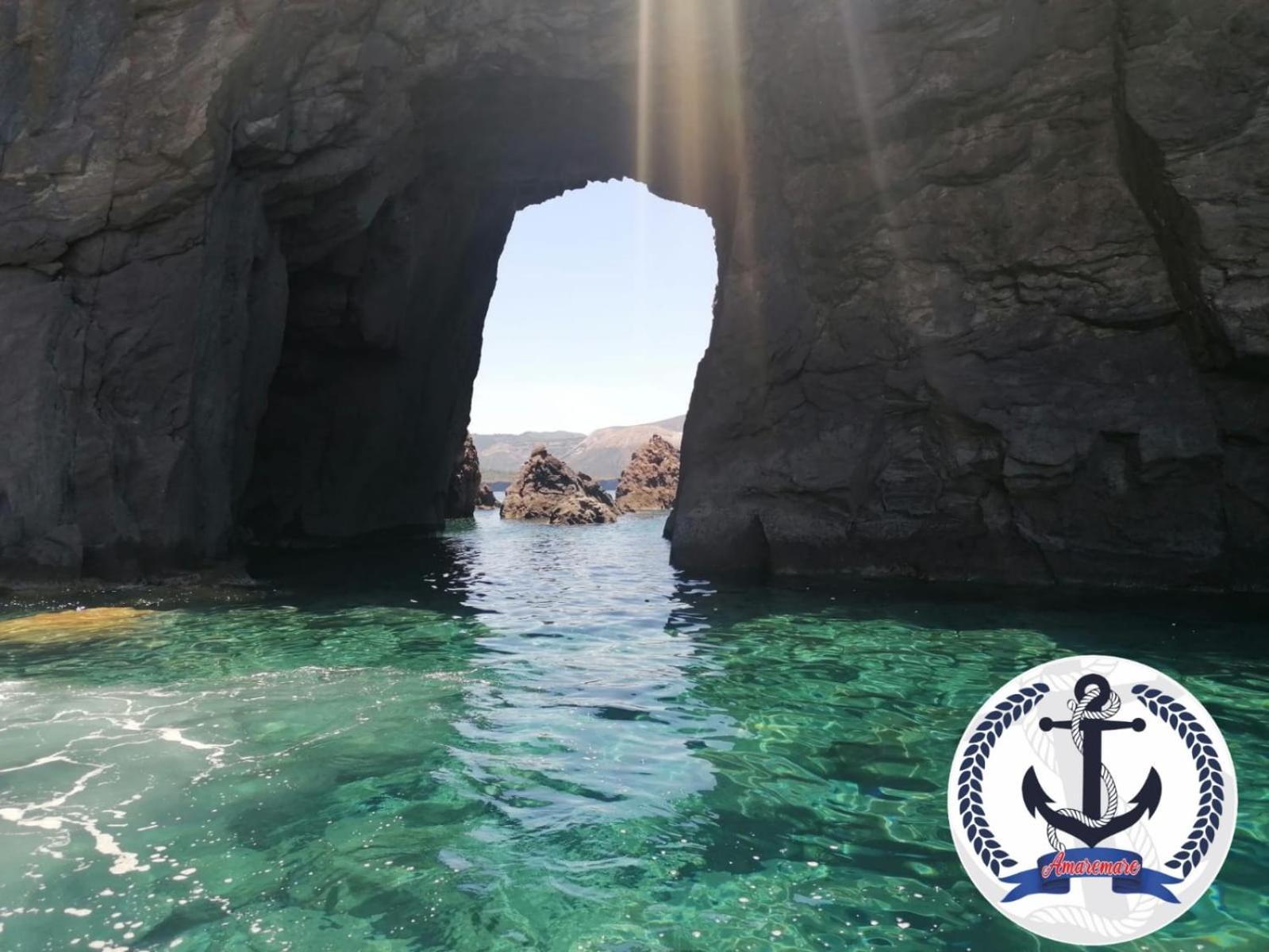 "Appartamento Del Mare Gliaca" Con Vista Isole Eolie,Ampia Terrazza,Wifi E Parcheggio Privato Gratuito Piraino Eksteriør bilde