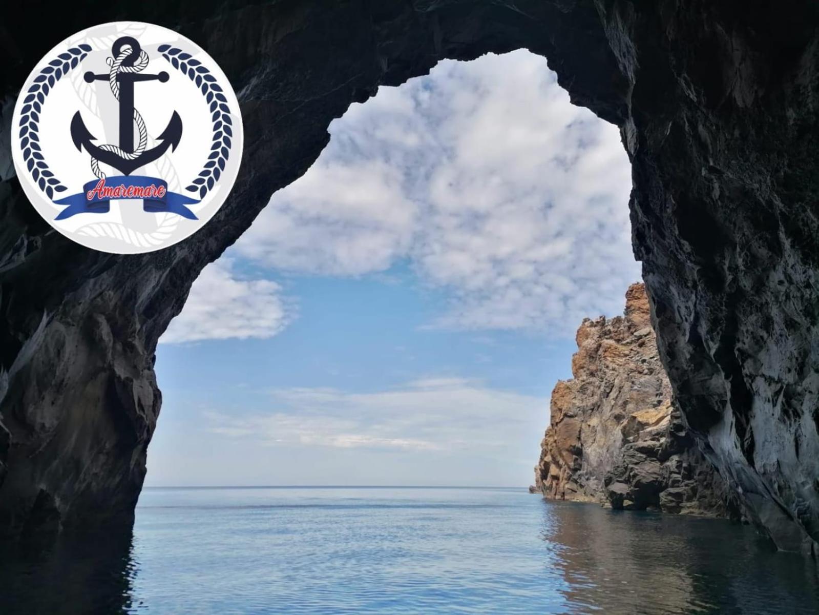 "Appartamento Del Mare Gliaca" Con Vista Isole Eolie,Ampia Terrazza,Wifi E Parcheggio Privato Gratuito Piraino Eksteriør bilde