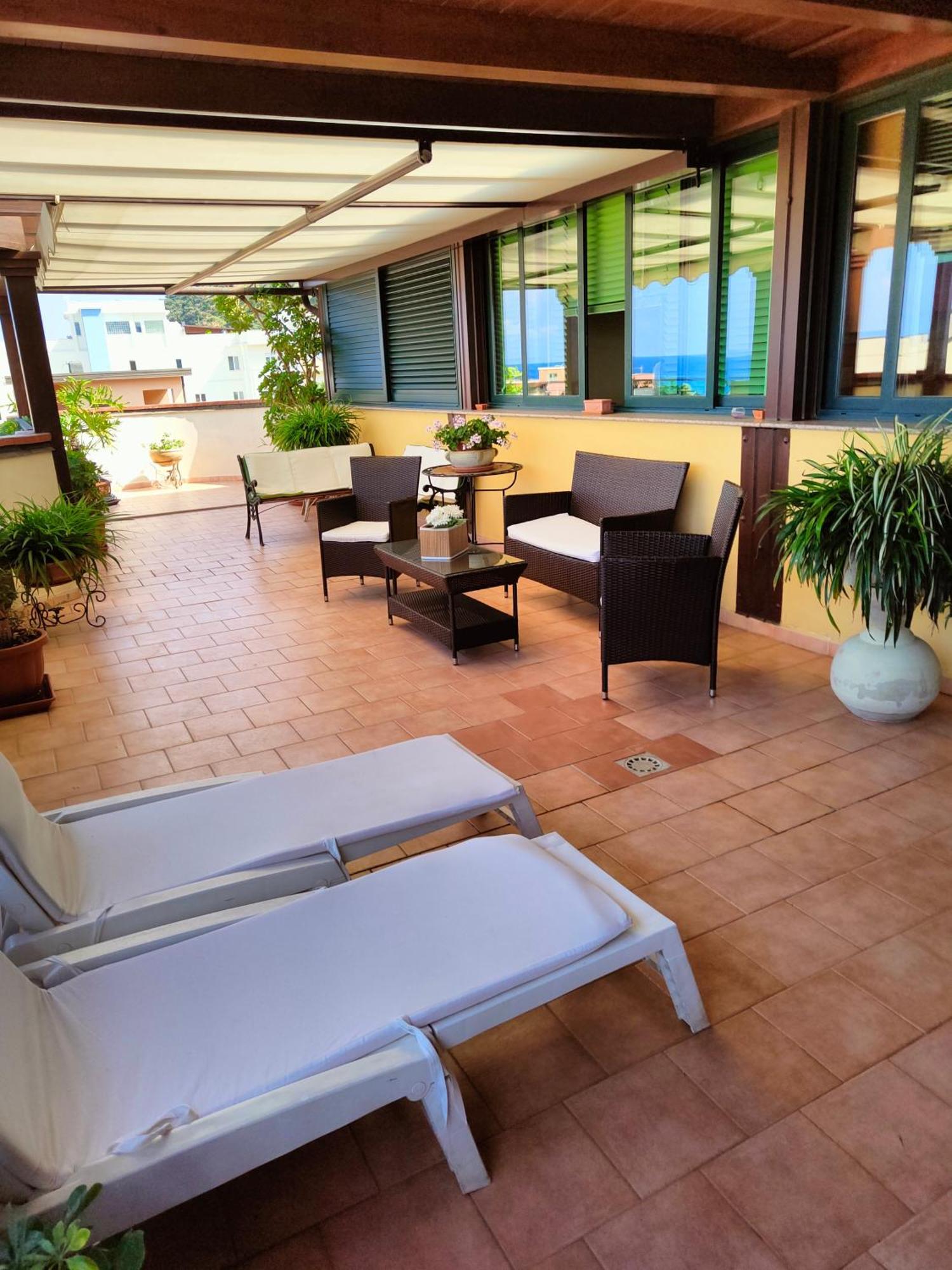 "Appartamento Del Mare Gliaca" Con Vista Isole Eolie,Ampia Terrazza,Wifi E Parcheggio Privato Gratuito Piraino Eksteriør bilde