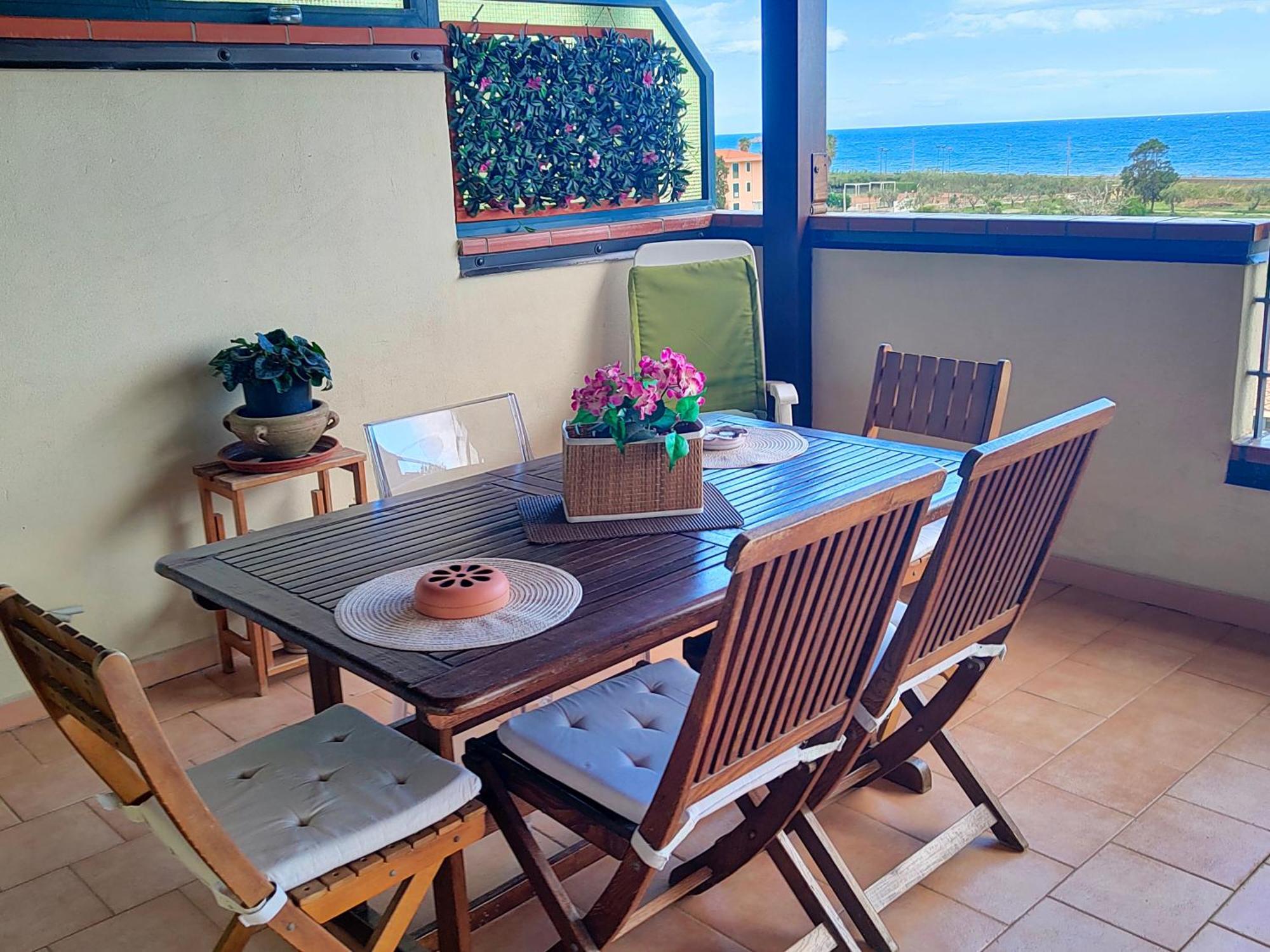 "Appartamento Del Mare Gliaca" Con Vista Isole Eolie,Ampia Terrazza,Wifi E Parcheggio Privato Gratuito Piraino Eksteriør bilde